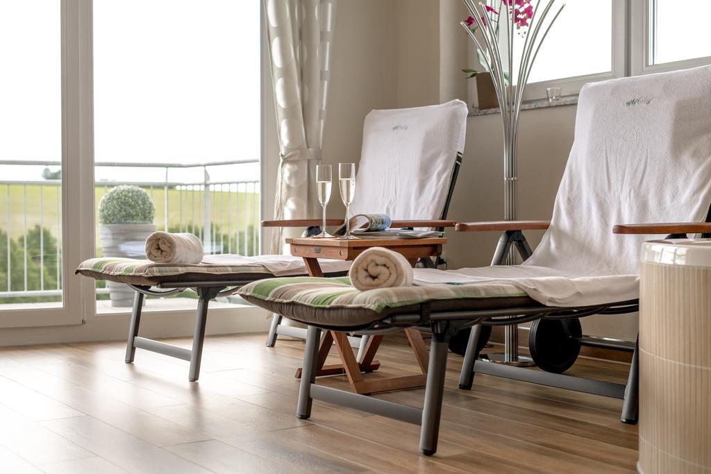 Wellness-Ferienhaus Eifel Feeling Apartman Gillenbeuren Kültér fotó